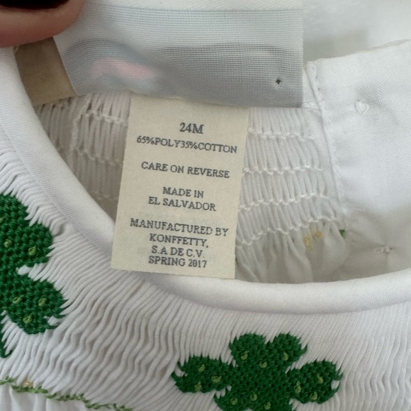NWT Vive La Fete White Shamrock Smocked Dress Size 24M - Picture 4 of 6